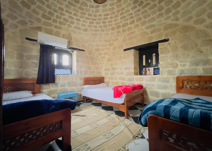 Zad Elmosafer Villa - Tunis Village