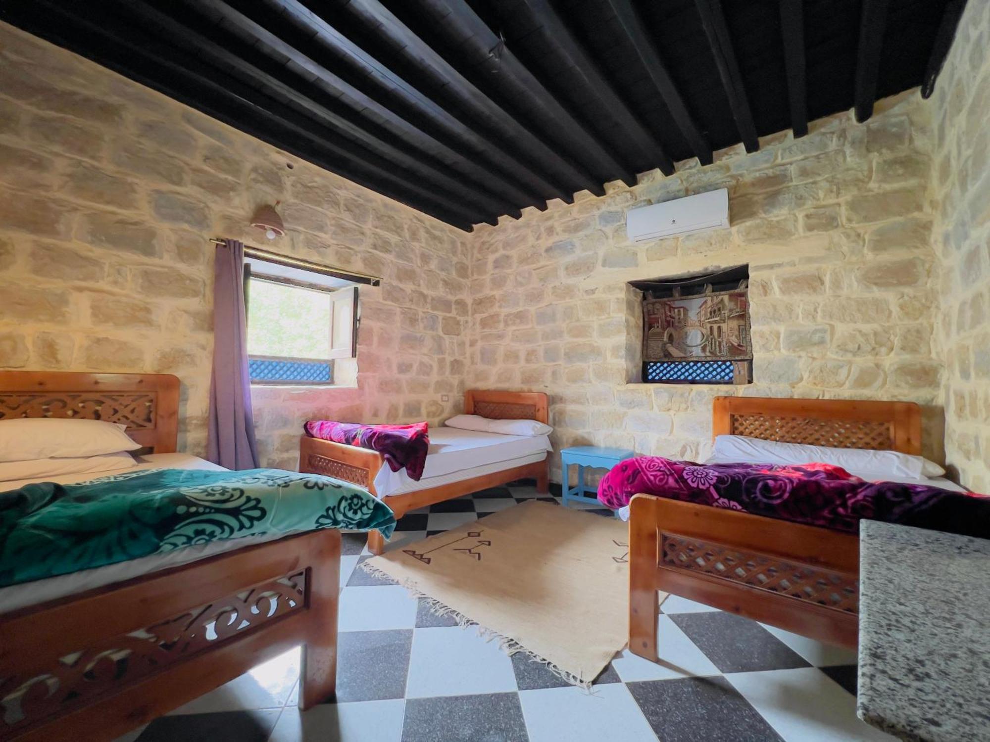 Zad Elmosafer - Village Villa *